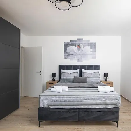 Βίλα Vilatwins *