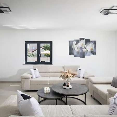 Βίλα Vilatwins *