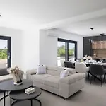 Vilatwins וילה